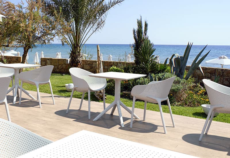 SKY Table 70