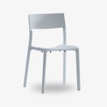 staplingsbar stol vit svart